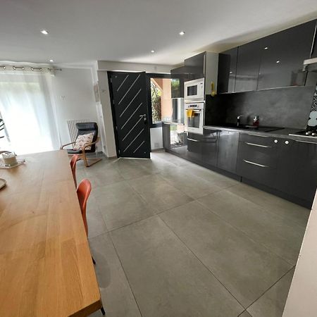 Station House - Maison Entre Disneyland Et Paris Roissy-en-Brie Εξωτερικό φωτογραφία