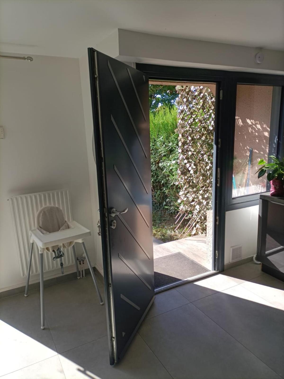 Station House - Maison Entre Disneyland Et Paris Roissy-en-Brie Εξωτερικό φωτογραφία