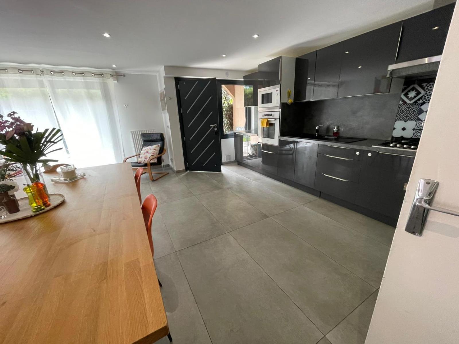 Station House - Maison Entre Disneyland Et Paris Roissy-en-Brie Εξωτερικό φωτογραφία